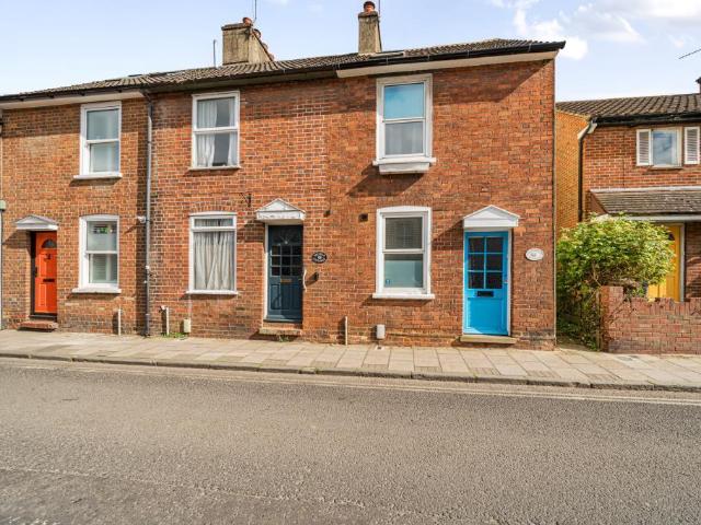House for sale in Henley-on-Thames, Berrick Salome