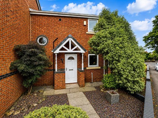 House for sale in Dobb Brow, Bolton
