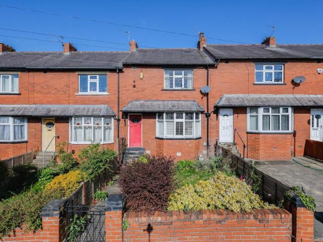 House for sale in Farsley, West Yorkshire