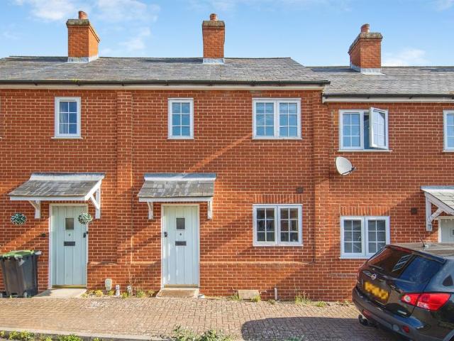 House for sale in Chelmondiston, Suffolk