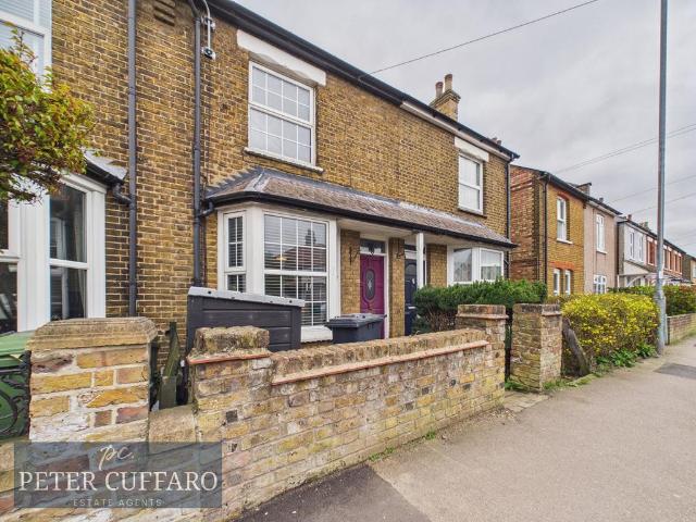 House for sale in Broxbourne, Hertfordshire