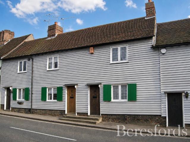 House for sale in London Borough of Havering, Greater London