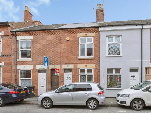 House for sale in Belgrave, Old Wharf