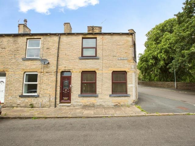 House for sale in West Yorkshire