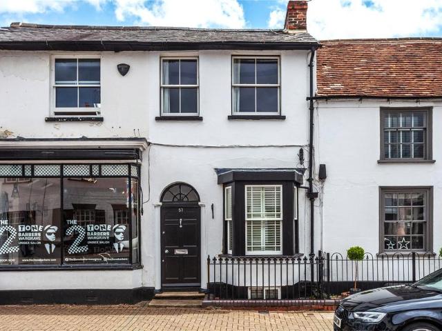 House for sale in Wargrave
