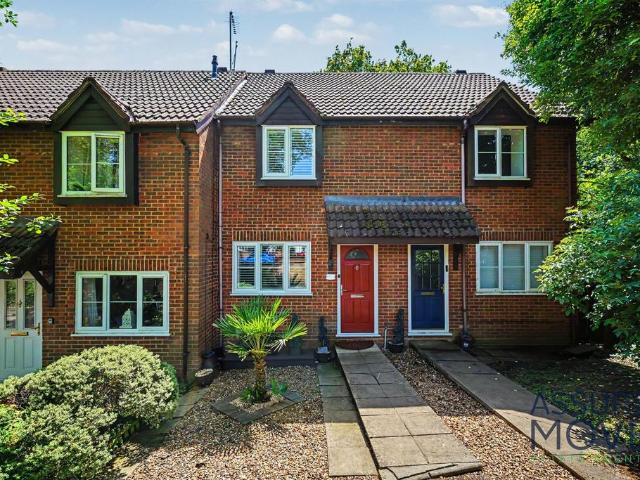 House for sale in New Barnet, Greater London