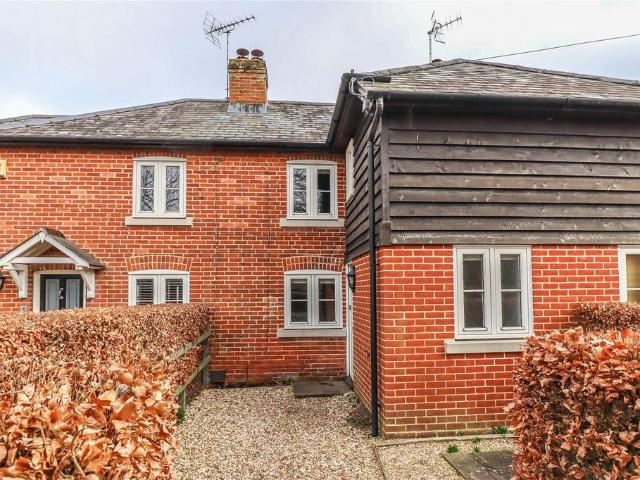 House for sale in Barton Stacey, Hampshire