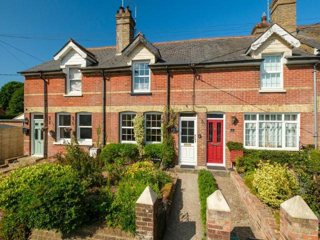 House for sale in Folkestone, Kent