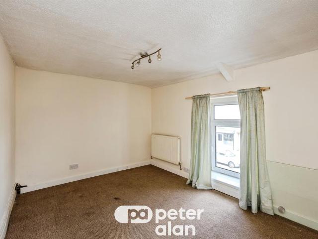 House for sale in Coedffranc, Skewen