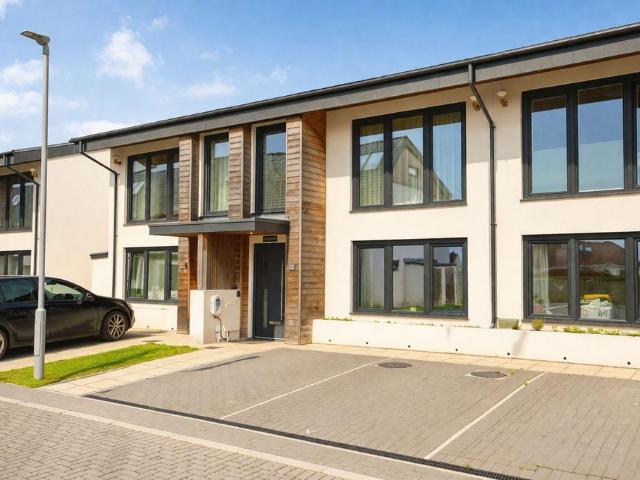 House for sale in Newquay, Cornwall
