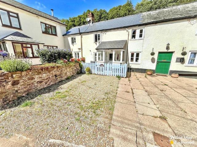 House for sale in Withycombe, Chapel Cleeve