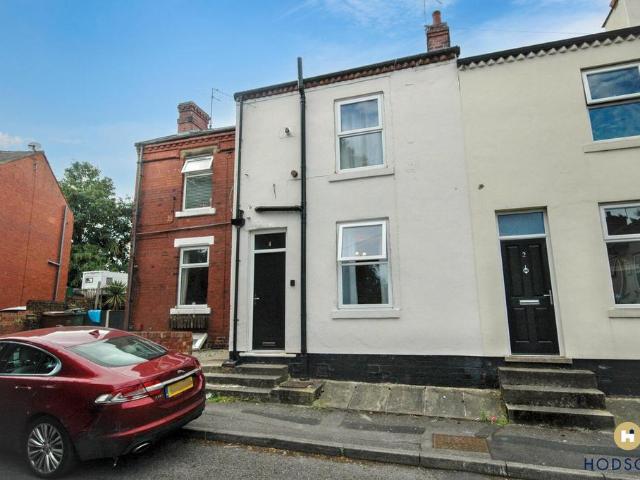 House for sale in Ossett, West Yorkshire