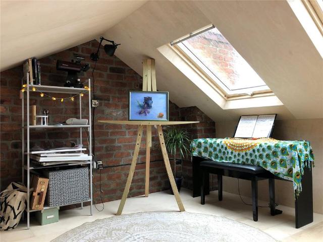 House for sale in Brayford, Lincolnshire