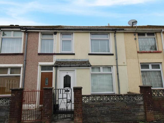 House for sale in Sirhowy, Wales