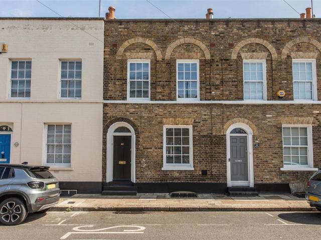 House for sale in Ratcliffe, Stepney