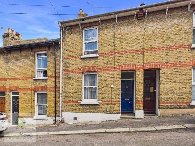 House for sale in Luton, Chatham
