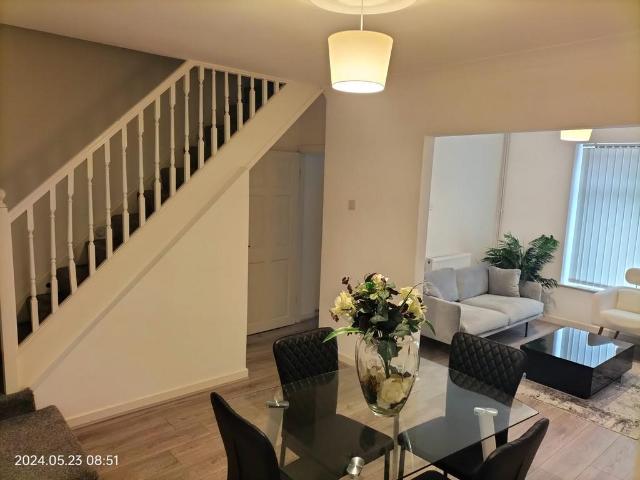 House for sale in Waun-wen, Nangreaves
