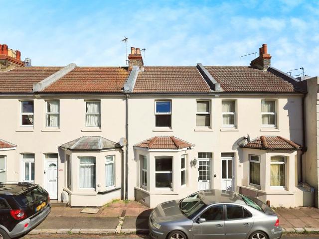 House for sale in Roselands, Eastbourne