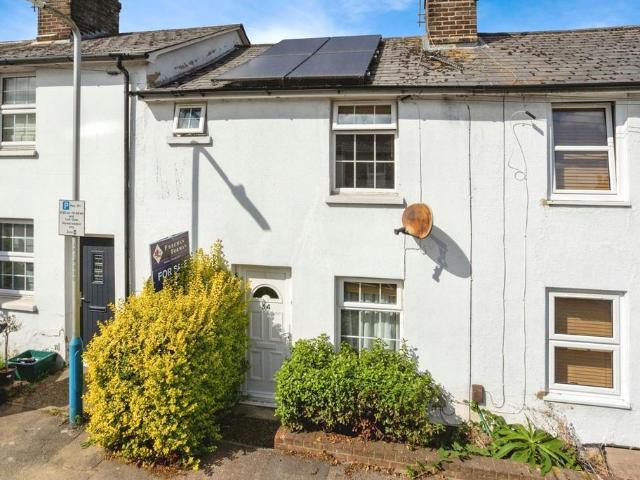 House for sale in Brook Street, Bourne Vale