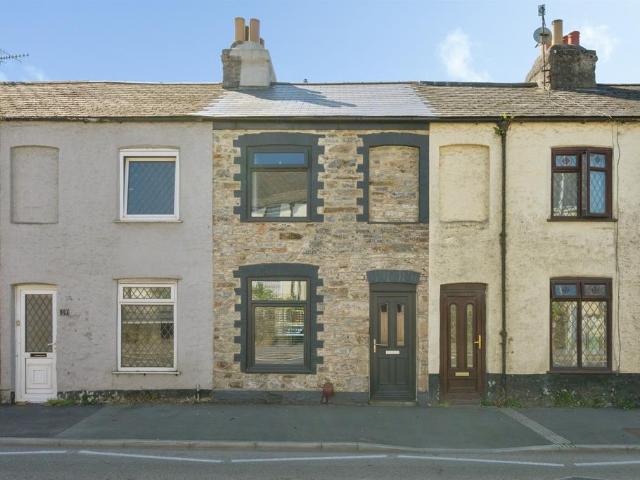 House for sale in Strode, Devon