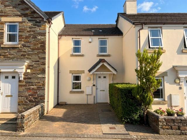 House for sale in Weir Quay, Devon