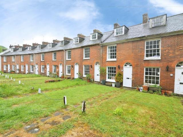 House for sale in Heathlands, East Sussex