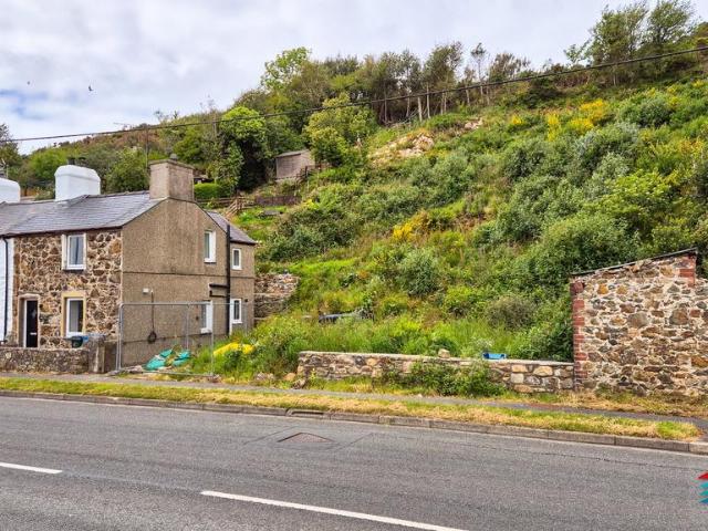 House for sale in Pwllheli