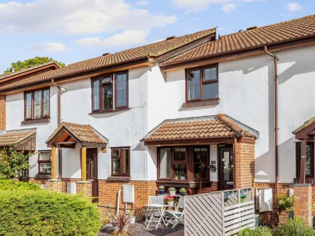 House for sale in Hersham, Elmbridge