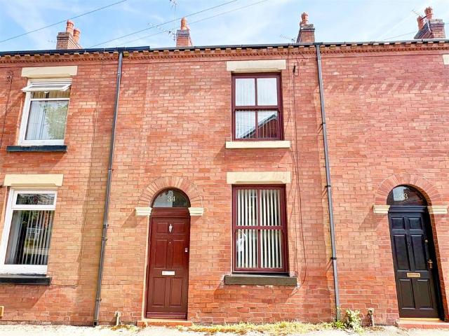 House for sale in Bedford, Wigan