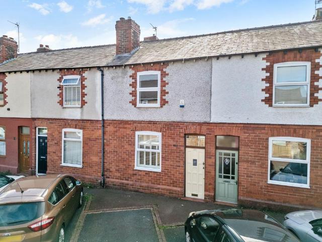 House for sale in Wilderspool, Warrington