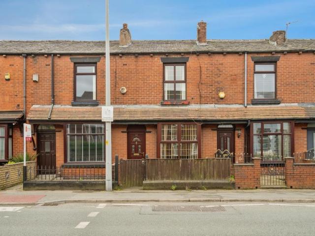 House for sale in Lee Bank, Greater Manchester