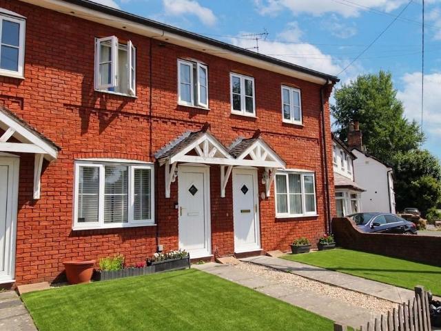 House for sale in Mold