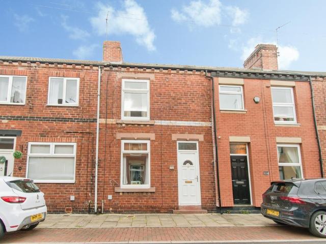 House for sale in Cutsyke, Castleford