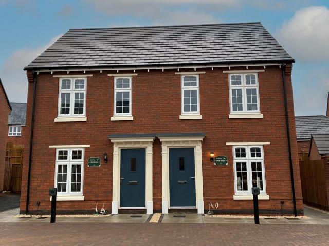 House for sale in Hugglescote, Leicestershire