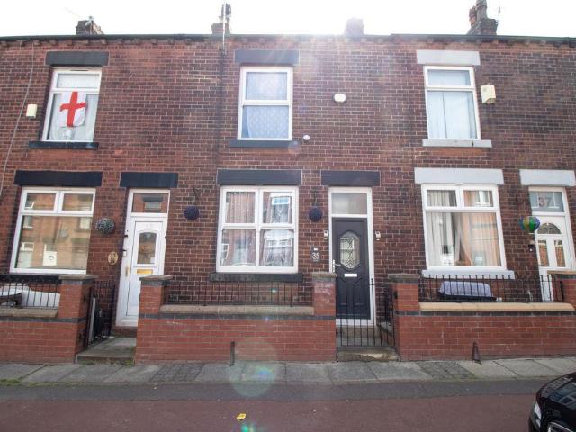 House for sale in Moses Gate, Lee Bank