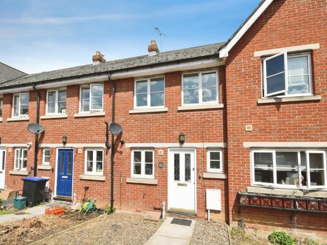 House for sale in Chipping Hill, Essex