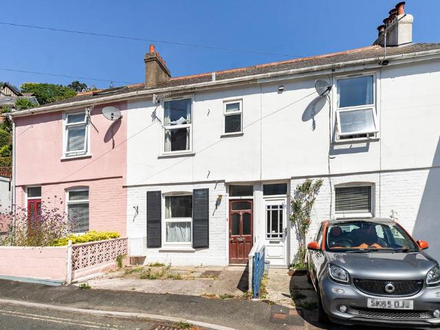 House for sale in Strode, Devon