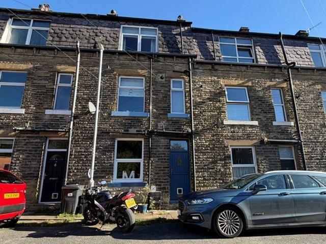 House for sale in Birchcliffe, Calderdale