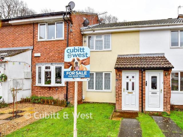 House for sale in Spring Vale, Hampshire