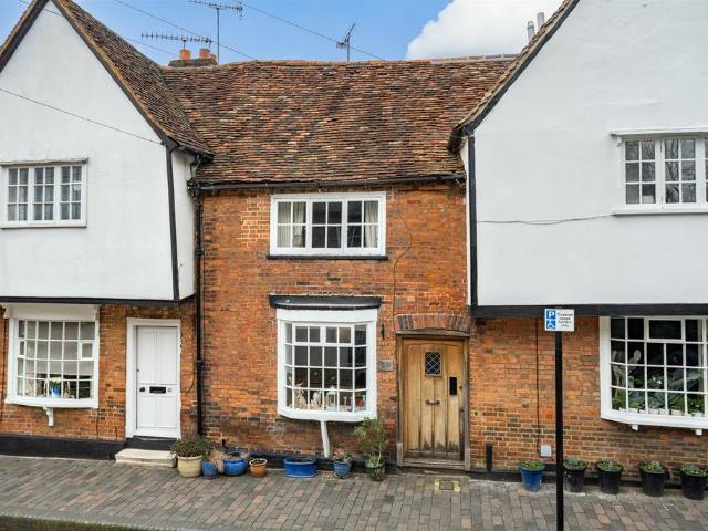 House for sale in St Albans, Five Acres
