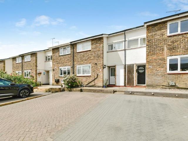House for sale in Shephall