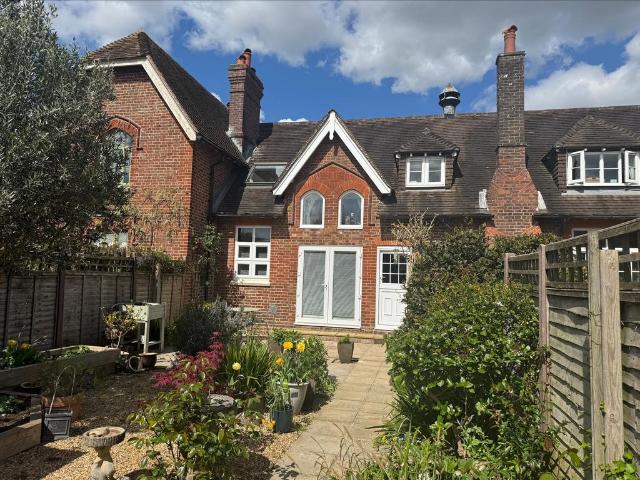 House for sale in Aldingbourne, Clapham