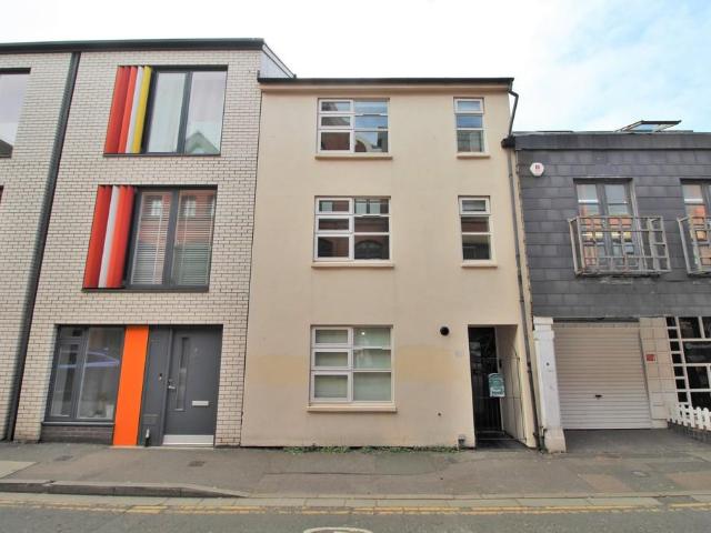 House for sale in Round Hill, Brighton & Hove