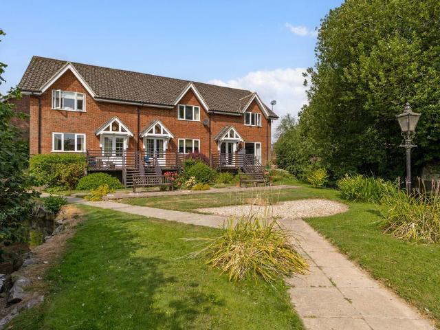 House for sale in Marlborough, Easton Royal