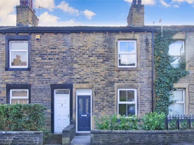 House for sale in Apperley Bridge, West Yorkshire