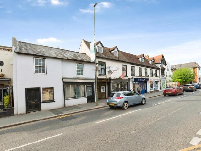 House for sale in Blackhills, Surrey
