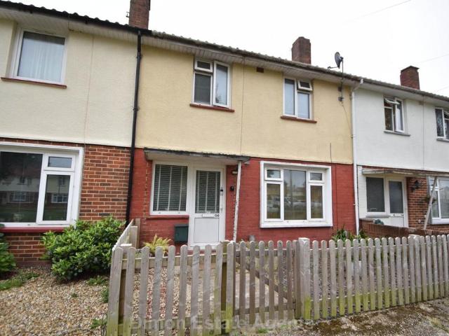 House for sale in Rowner, Middlecroft