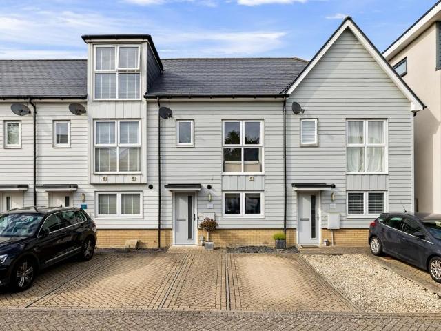 House for sale in Folkestone