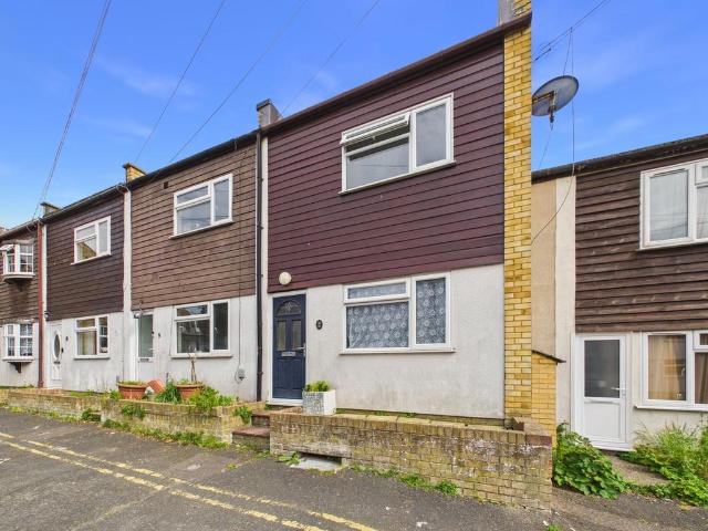 House for sale in East Cliff, Acol