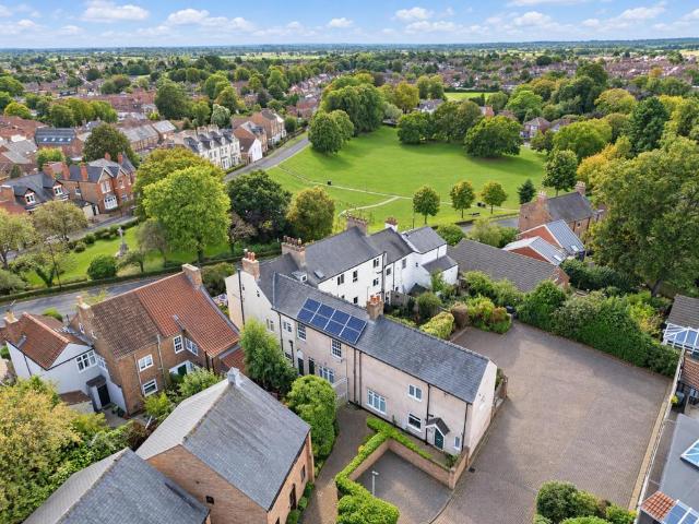House for sale in Acomb, High Field